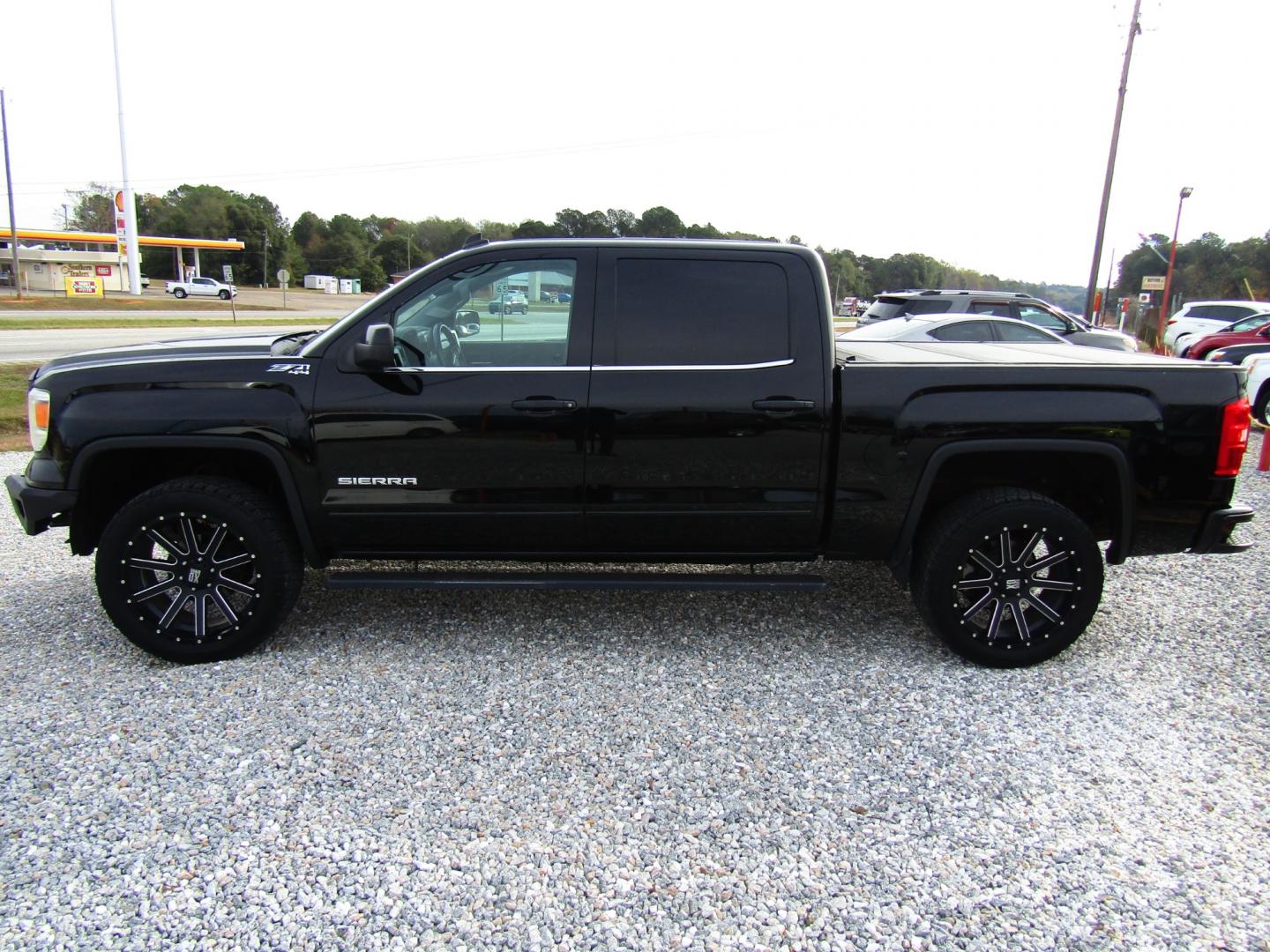 2014 Black /Gray GMC Sierra 1500 SLE Crew Cab 4WD (3GTU2UEC3EG) with an 5.3L V8 OHV 16V engine, Automatic transmission, located at 15016 S Hwy 231, Midland City, AL, 36350, (334) 983-3001, 31.306210, -85.495277 - Photo#5